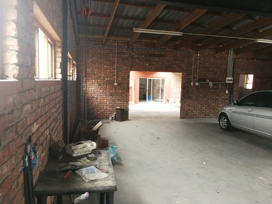 Commercial Property for Sale in Humansdorp Eastern Cape
